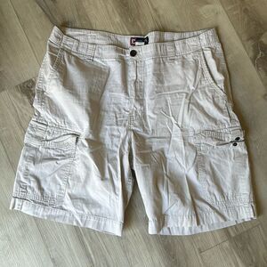 CHAPS Light Colored Cargo Shorts Size 38